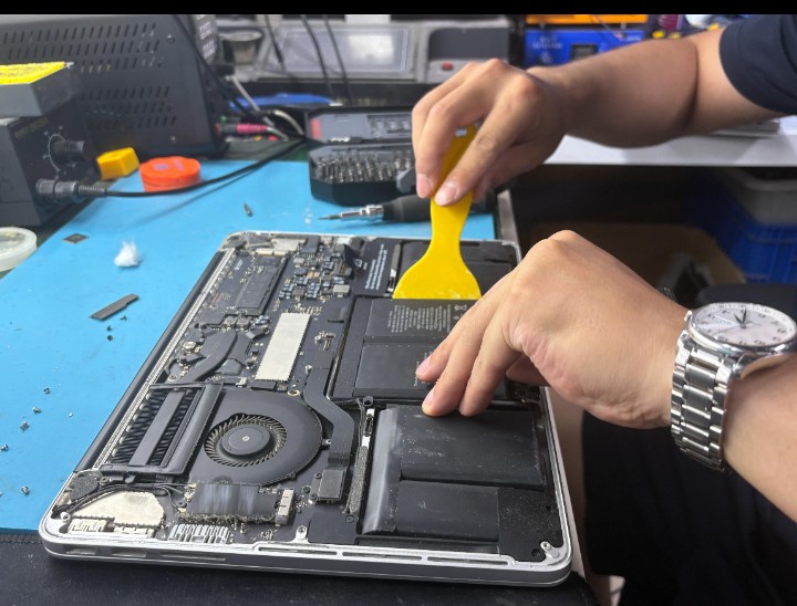 Laptop Repair